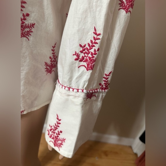 ZARA L Women’s Blouse Embroidered Button Down Shirt Ivory Red Floral Boho wb - Picture 9 of 12